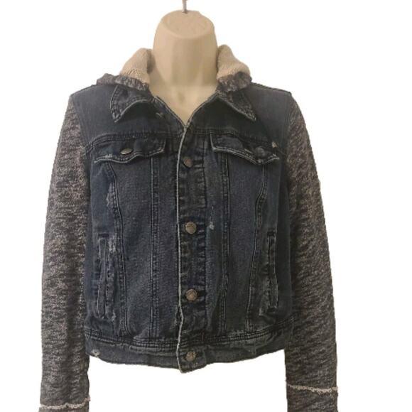 Free People Distressed Grundge Denim Jean Jacket Knit Sleeves Womens Small - Picture 5 of 6